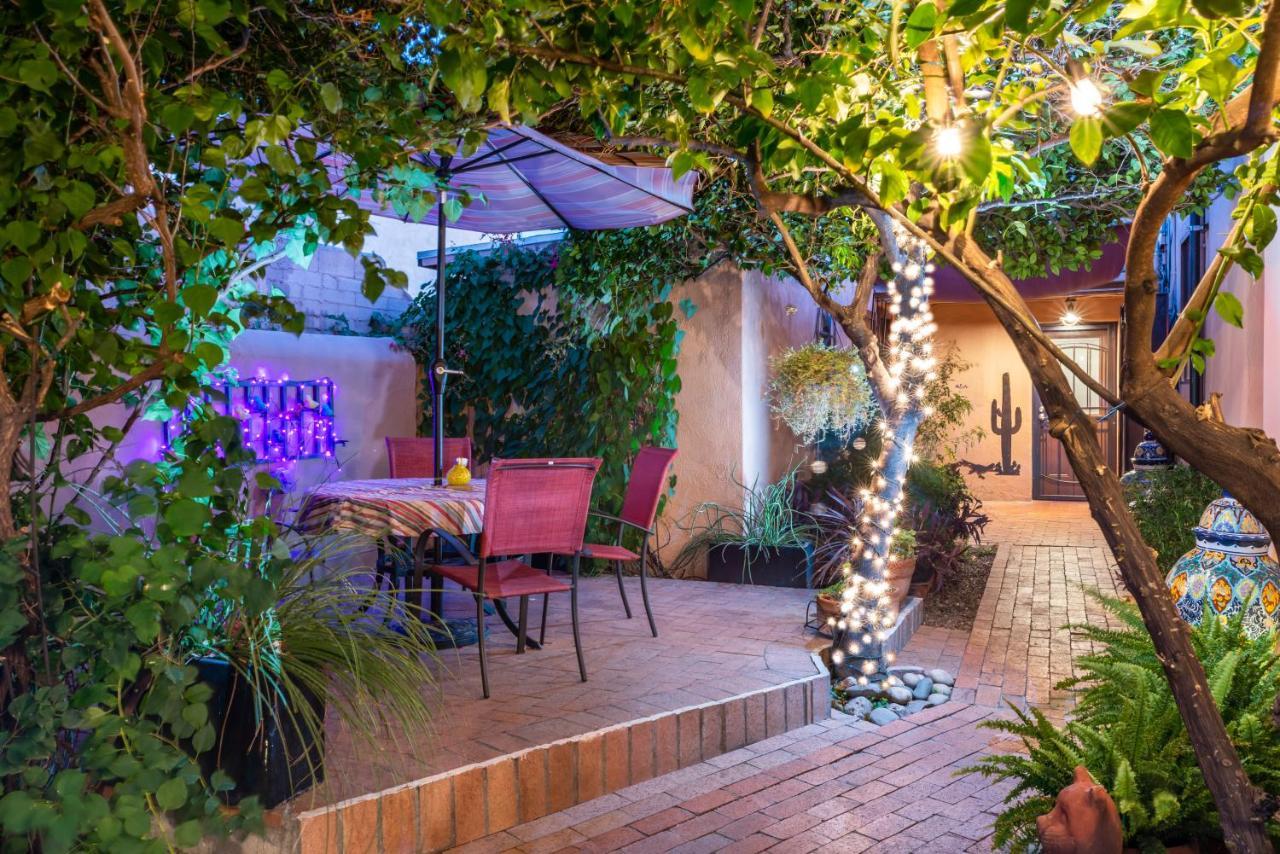 Adobe Rose Inn Tucson Exterior photo